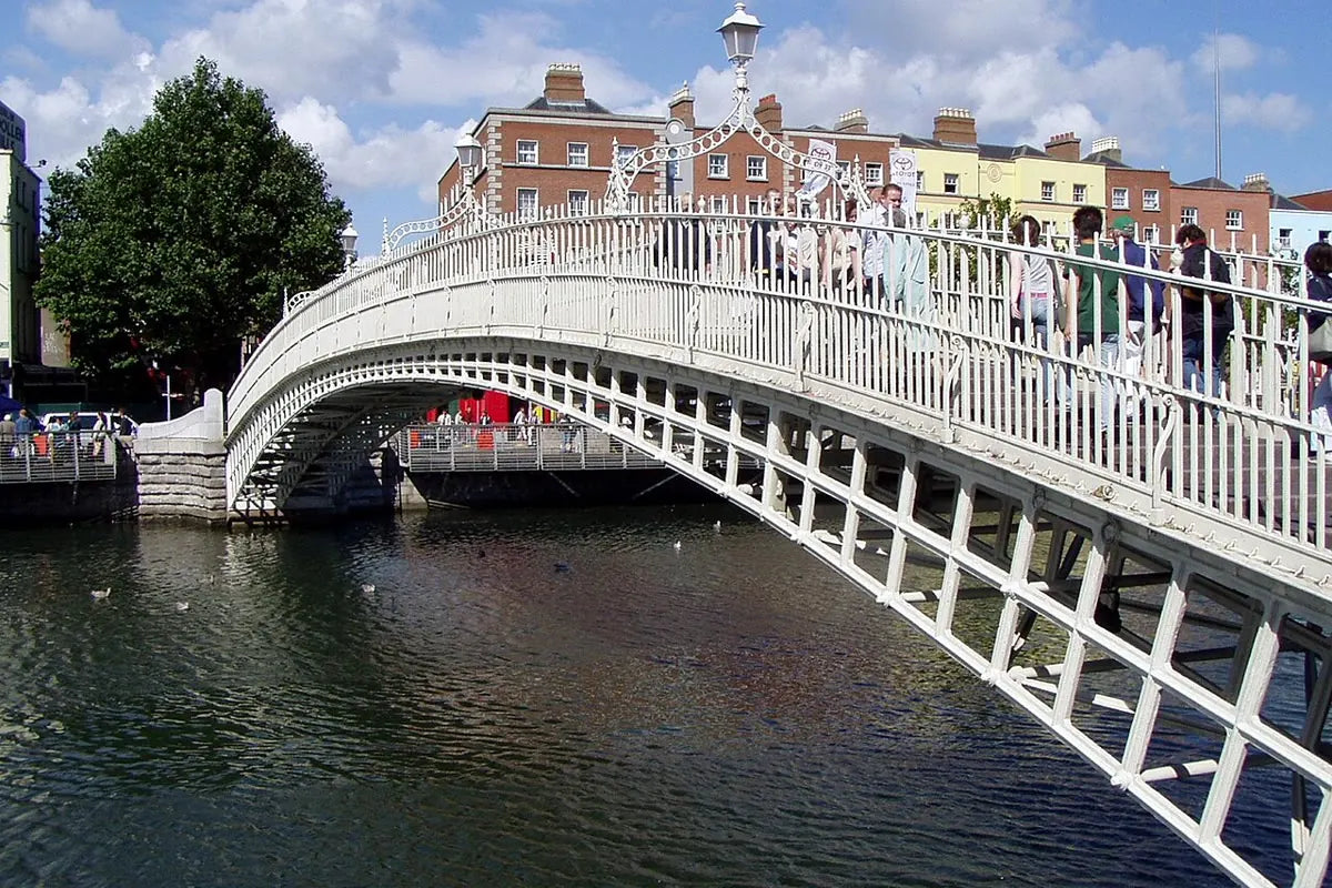 Ireland landmark travel destination
